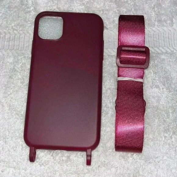 IPhone 11 Case With A Lanyard NWT - Picture 2 of 3
